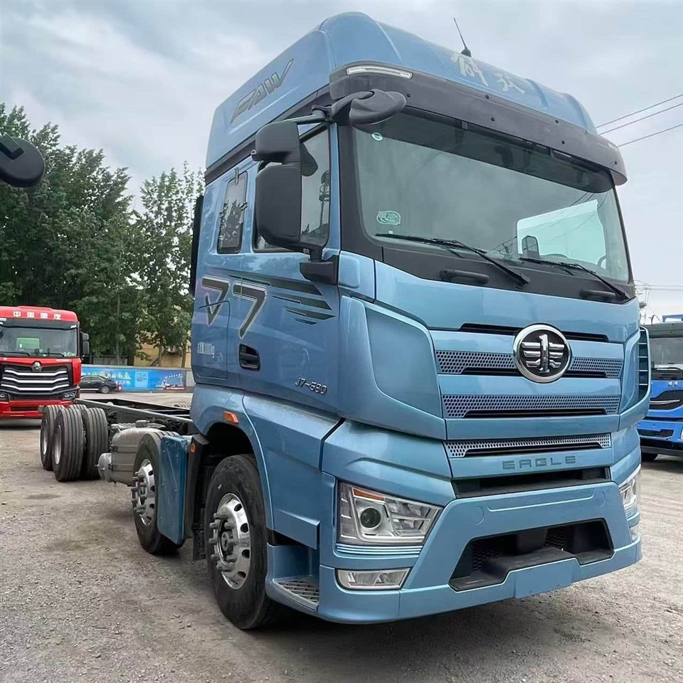 FAW 580HP 6×4 Tractor high quality